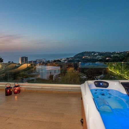 Flyviewflatsgold Privatehottub With Seaview Lejlighed Ixia  Eksteriør billede